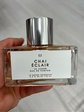 Le Monde Gourmand Chai Eclair Eau de Parfum EDP, 2.5 Oz Jumbo